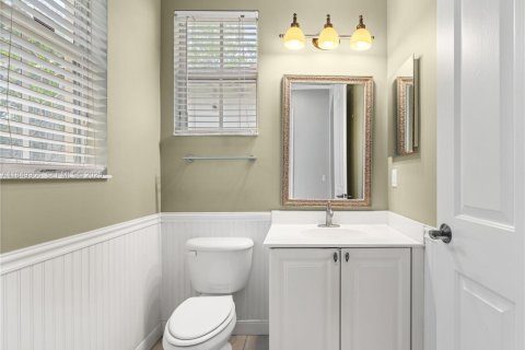 House in Palm Beach Gardens, Florida 3 bedrooms, 207.64 sq.m. № 2038703 - photo 18