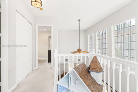 House in Palm Beach Gardens, Florida 3 bedrooms, 207.64 sq.m. № 2038703 - photo 27