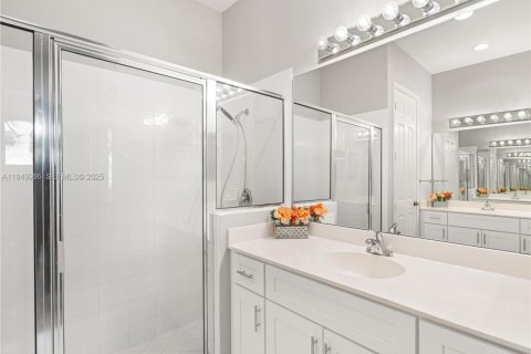 House in Palm Beach Gardens, Florida 3 bedrooms, 207.64 sq.m. № 2038703 - photo 20