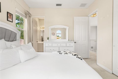 House in Palm Beach Gardens, Florida 3 bedrooms, 207.64 sq.m. № 2038703 - photo 30