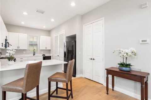 House in Palm Beach Gardens, Florida 3 bedrooms, 207.64 sq.m. № 2038703 - photo 14