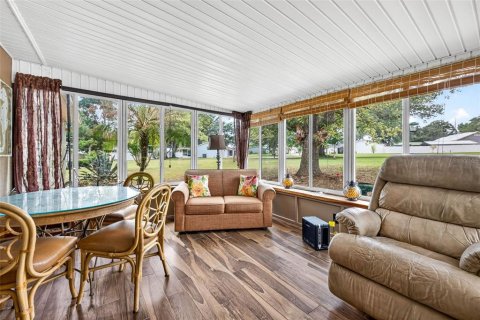 House in Zephyrhills, Florida 2 bedrooms, 113.53 sq.m. № 2230887 - photo 20