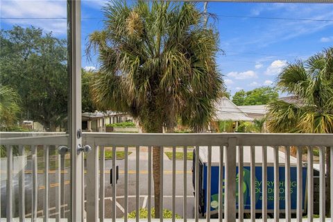 Copropriété à vendre à Tampa, Floride: 2 chambres, 115.2 m2 № 2410151 - photo 30