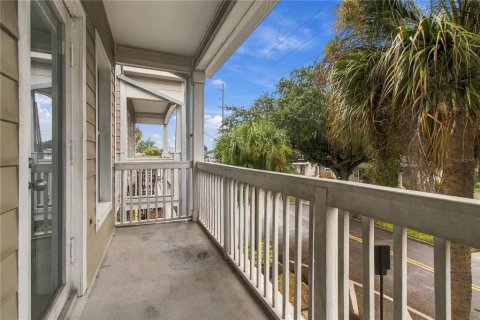 Copropriété à vendre à Tampa, Floride: 2 chambres, 115.2 m2 № 2410151 - photo 26