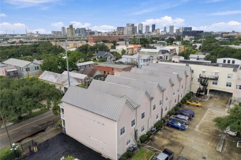 Copropriété à vendre à Tampa, Floride: 2 chambres, 115.2 m2 № 2410151 - photo 8