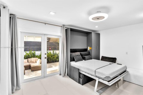Touwnhouse à louer à Miami Beach, Floride: 2 chambres, 110.27 m2 № 1931750 - photo 18