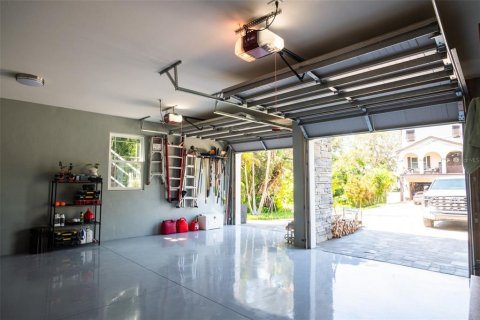 Casa en venta en Palm Harbor, Florida, 4 dormitorios, 313.36 m2 № 1918286 - foto 5