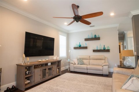 Casa en venta en Palm Harbor, Florida, 4 dormitorios, 313.36 m2 № 1918286 - foto 22