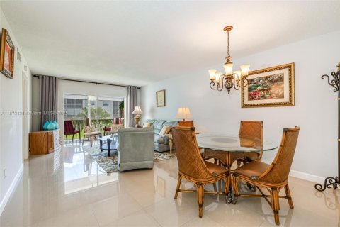Copropriété à vendre à Boca Raton, Floride: 2 chambres, 88.72 m2 № 1926599 - photo 14
