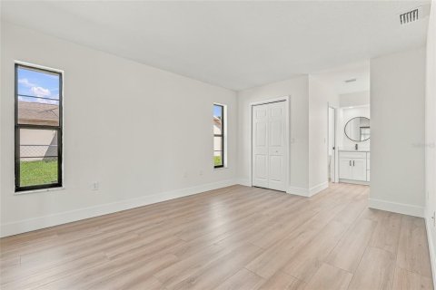 Купить виллу или дом в Спринг-Хилл, Флорида 3 комнаты, 110.55м2, № 2433456 - фото 15