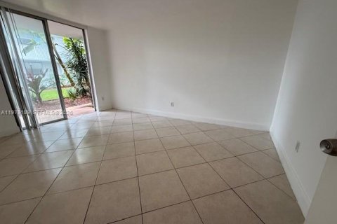 Appartement à louer à North Bay Village, Floride: 1 chambre, 57.6 m2 № 2043787 - photo 12