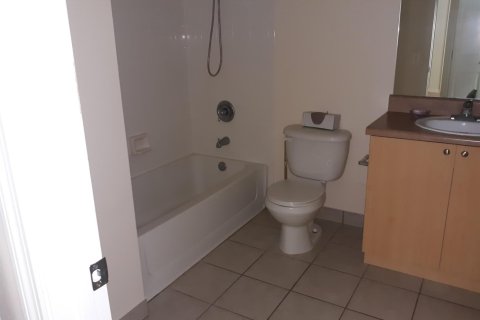 Condo in Boynton Beach, Florida, 2 bedrooms  № 1217333 - photo 1