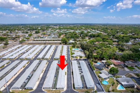 Condo in Seminole, Florida, 1 bedroom  № 2101768 - photo 25