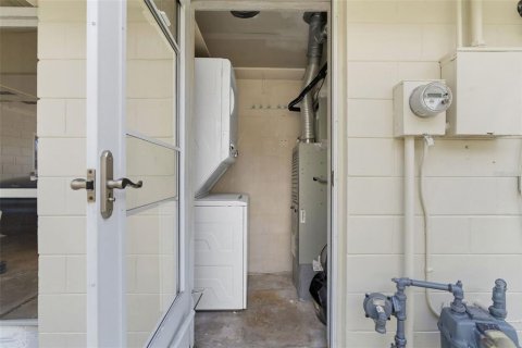 Condo in Seminole, Florida, 1 bedroom  № 2101768 - photo 19