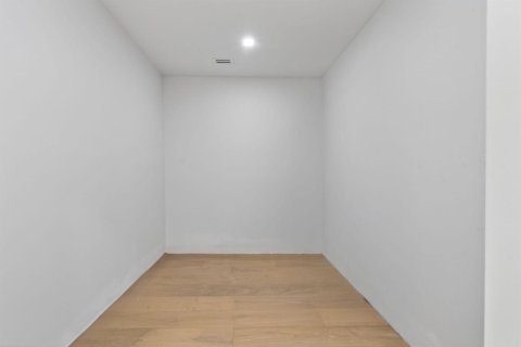 House in West Palm Beach, Florida 5 bedrooms, 338.63 sq.m. № 2187119 - photo 27