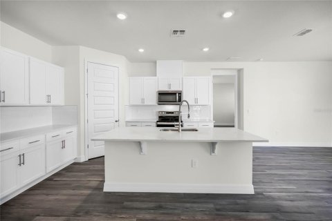 Villa ou maison à vendre à Lakeland, Floride: 4 chambres, 217.02 m2 № 2124784 - photo 6