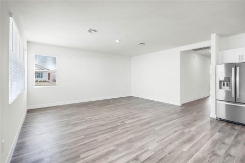 Villa ou maison à vendre à Lakeland, Floride: 4 chambres, 217.02 m2 № 2124784 - photo 3