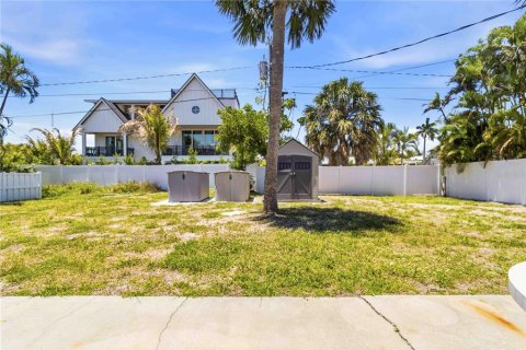 Casa en venta en Anna Maria, Florida, 3 dormitorios, 176.7 m2 № 2122772 - foto 4