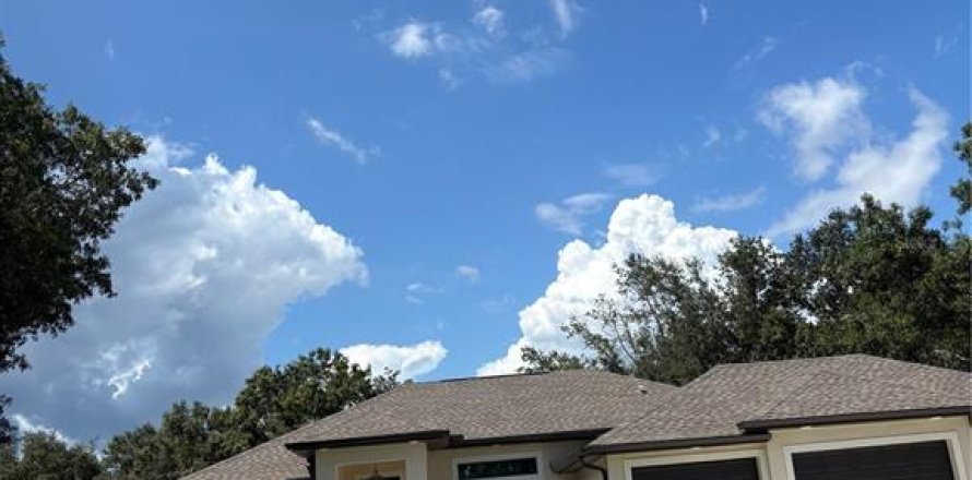 Villa ou maison à Port Charlotte, Floride 3 chambres, 135.27 m2 № 2360418