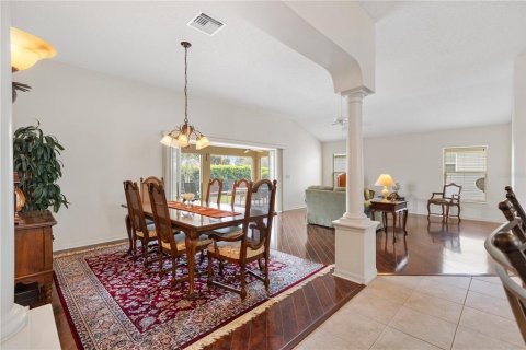 Villa ou maison à vendre à The Villages, Floride: 3 chambres, 179.02 m2 № 2400033 - photo 8