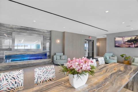 Condominio en venta en Miami, Florida, 3 dormitorios, 219.99 m2 № 1470742 - foto 17