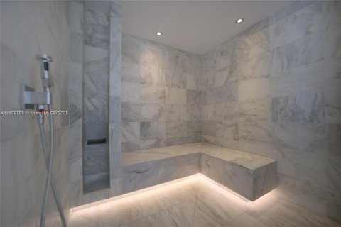 Condominio en venta en Miami, Florida, 3 dormitorios, 219.99 m2 № 1470742 - foto 30
