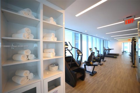 Condominio en venta en Miami, Florida, 3 dormitorios, 219.99 m2 № 1470742 - foto 27
