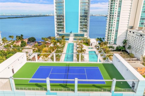 Condominio en venta en Miami, Florida, 3 dormitorios, 219.99 m2 № 1470742 - foto 6