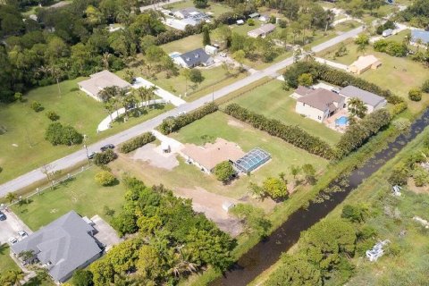 House in West Palm Beach, Florida 4 bedrooms, 186.08 sq.m. № 2263915 - photo 6