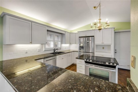 Villa ou maison à vendre à New Smyrna Beach, Floride: 2 chambres, 208.38 m2 № 1685376 - photo 9