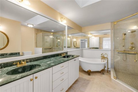 Villa ou maison à vendre à New Smyrna Beach, Floride: 2 chambres, 208.38 m2 № 1685376 - photo 24
