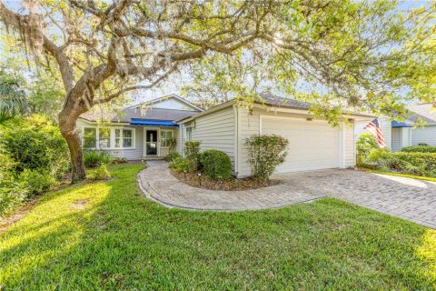 Villa ou maison à vendre à New Smyrna Beach, Floride: 2 chambres, 208.38 m2 № 1685376 - photo 1