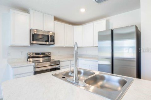 Casa en venta en Kissimmee, Florida, 3 dormitorios, 134.06 m2 № 1870326 - foto 3