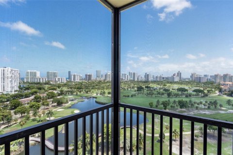 Copropriété à vendre à Aventura, Floride: 2 chambres, 121.98 m2 № 1887309 - photo 30