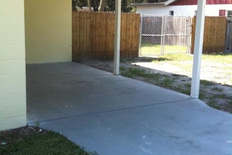 Apartamento en alquiler en Bradenton, Florida, 2 dormitorios, 71.53 m2 № 1899705 - foto 4