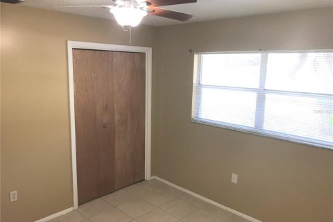Apartamento en alquiler en Bradenton, Florida, 2 dormitorios, 71.53 m2 № 1899705 - foto 12