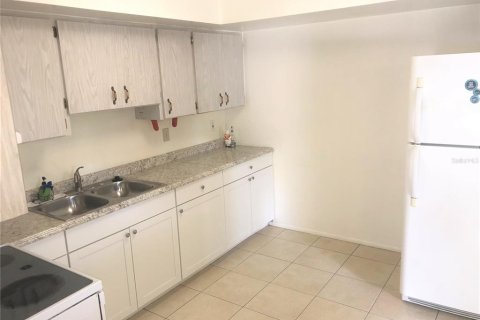 Apartamento en alquiler en Bradenton, Florida, 2 dormitorios, 71.53 m2 № 1899705 - foto 5