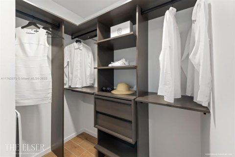Copropriété à louer à Miami, Floride: 1 chambre, 39.95 m2 № 1868697 - photo 11