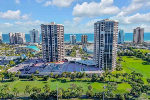 Condo in Daytona Beach, Florida, 1 bedroom  № 2094846 - photo 4