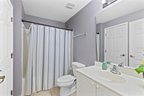 Condo in Kissimmee, Florida, 4 bedrooms № 2092894 - photo 16