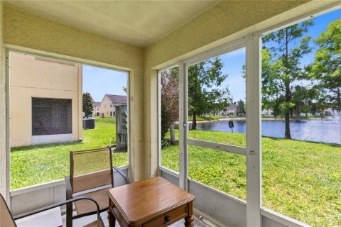 Condo in Kissimmee, Florida, 4 bedrooms № 2092894 - photo 18