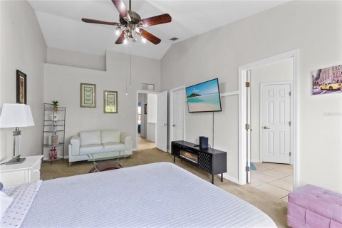 Condo in Kissimmee, Florida, 4 bedrooms № 2092894 - photo 11
