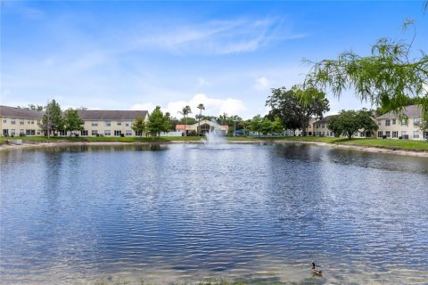 Condo in Kissimmee, Florida, 4 bedrooms № 2092894 - photo 21
