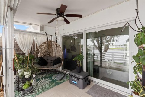 House in Tamarac, Florida 2 bedrooms, 81.29 sq.m. № 1817741 - photo 9