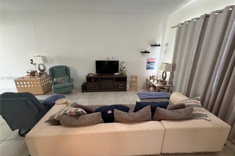 Villa ou maison à vendre à Ave Maria, Floride: 3 chambres, 170.57 m2 № 2025084 - photo 19