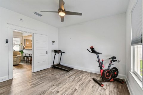 Villa ou maison à vendre à Tampa, Floride: 3 chambres, 152.55 m2 № 1802078 - photo 15