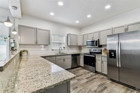 Villa ou maison à vendre à Tampa, Floride: 3 chambres, 152.55 m2 № 1802078 - photo 29