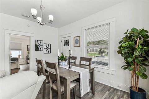 Villa ou maison à vendre à Tampa, Floride: 3 chambres, 152.55 m2 № 1802078 - photo 17