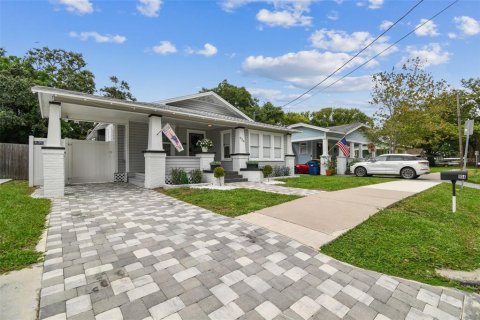 Villa ou maison à vendre à Tampa, Floride: 3 chambres, 152.55 m2 № 1802078 - photo 4