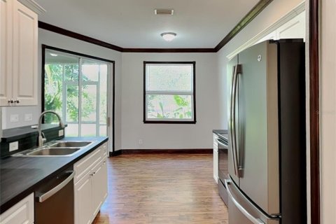 Casa en alquiler en North Port, Florida, 3 dormitorios, 159.33 m2 № 1911920 - foto 6